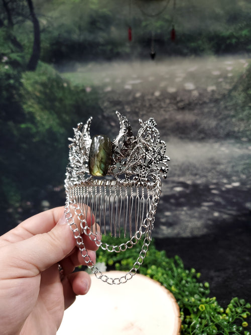 Crescent Moon and Chain Hair Comb