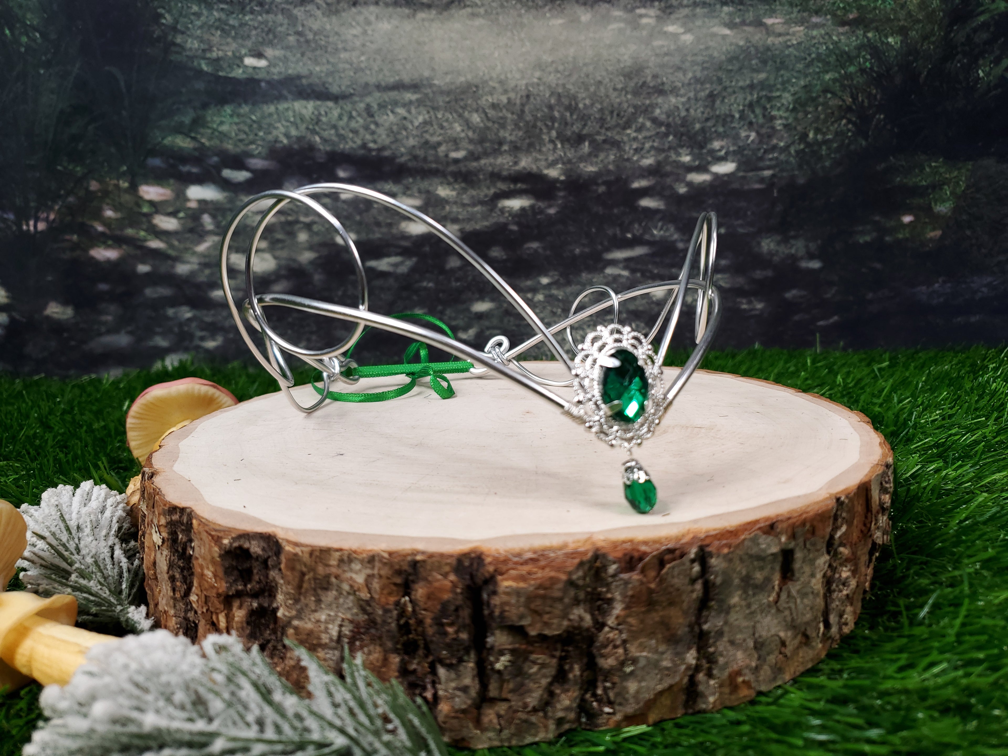 Simple Silver Elven Crown - Custom Jewel Color