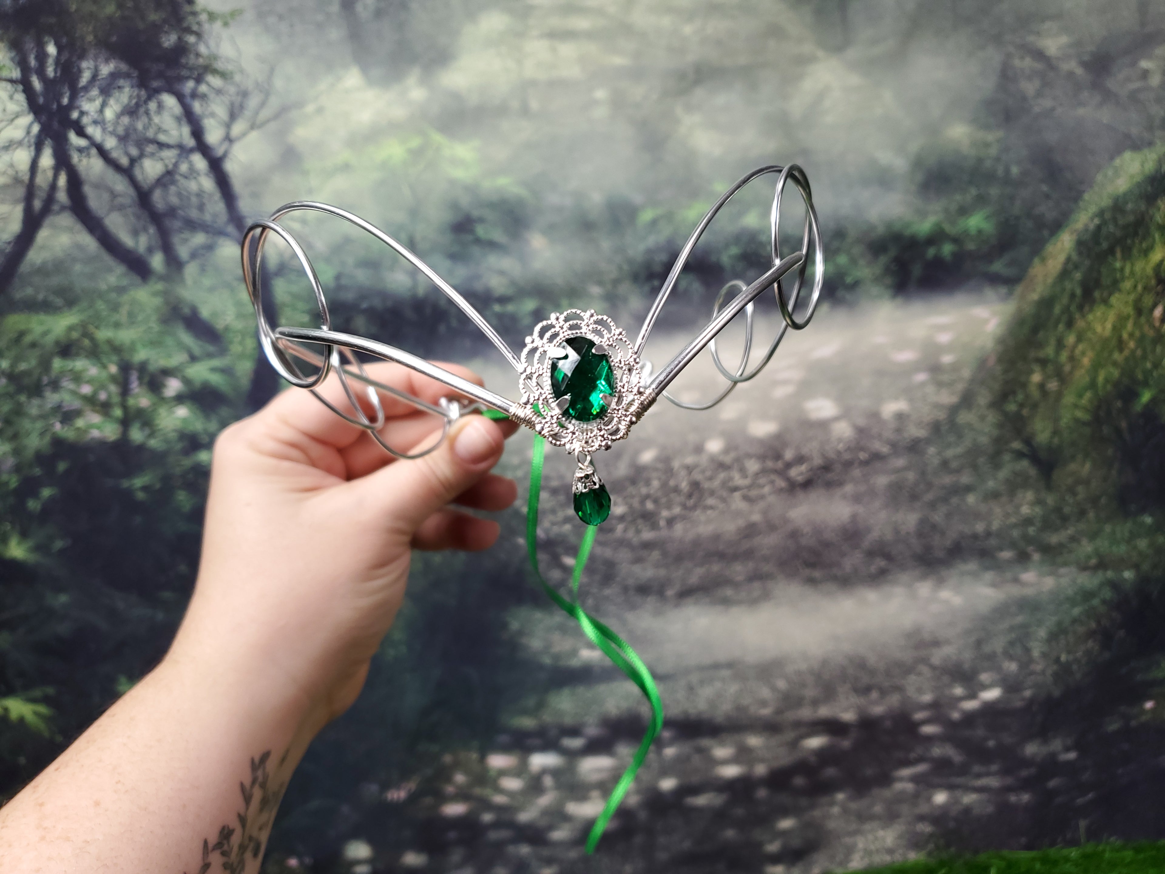 Simple Silver Elven Crown - Custom Jewel Color